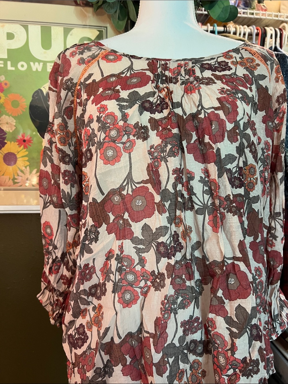 Mystree Women’s Floral Peasant Top - Red Floral